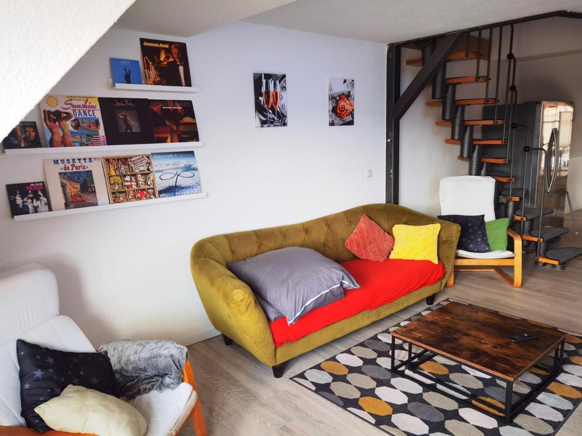 Grosses Offenes Loft Oder Kleine Gemuetliche Wohnung Mit Balkon 볼미르스테트 외부 사진